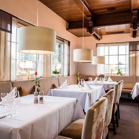 & Restaurant Seeschlosschen Hotel Lembruch