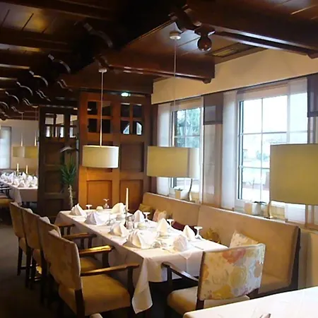 & Restaurant Seeschlosschen Hotel Lembruch